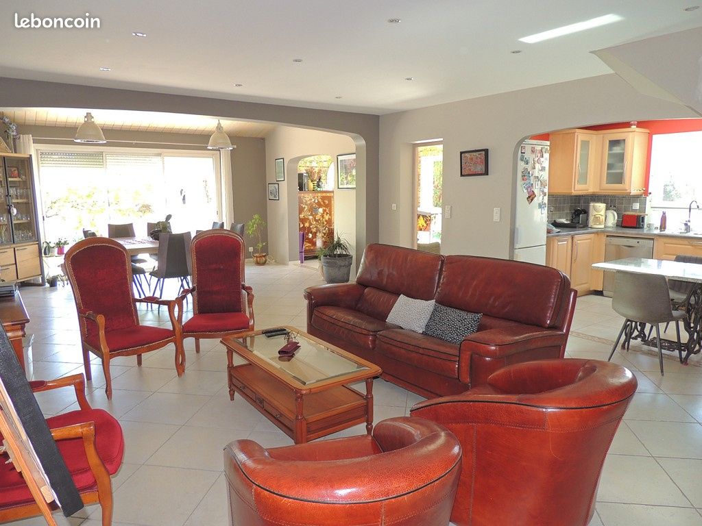 Maison 7 pièces 175 m² · à Périgny · 175 m² · 658 000 €