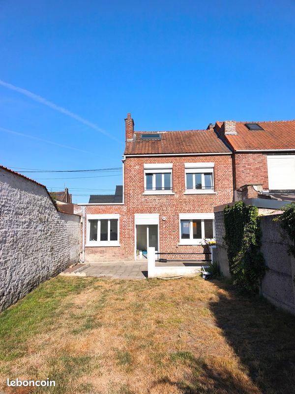 Maison 5 pièces 95 m² · à Hénin-Beaumont · 95 m² · 196 000 €
