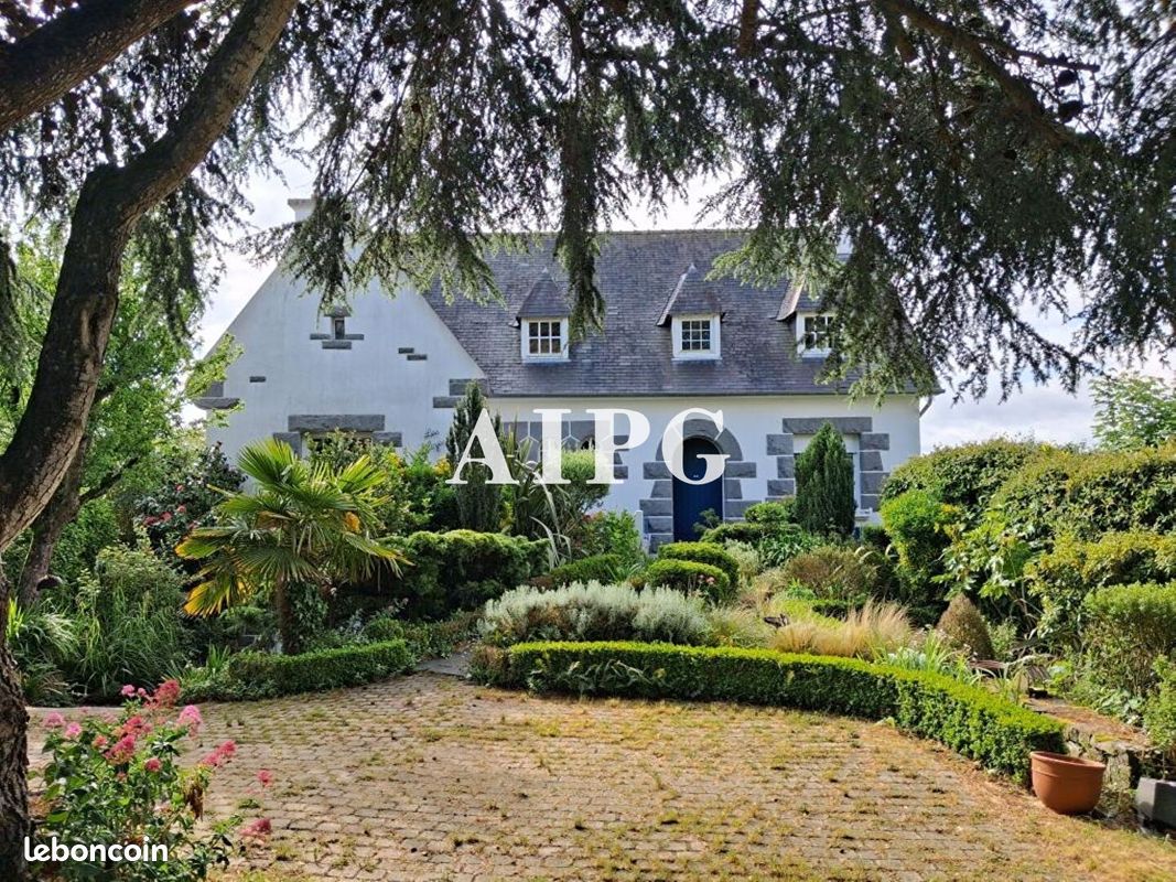 Maison 7 pièces 160 m² · à Binic-Étables-sur-Mer · 160 m² · 426 400 €