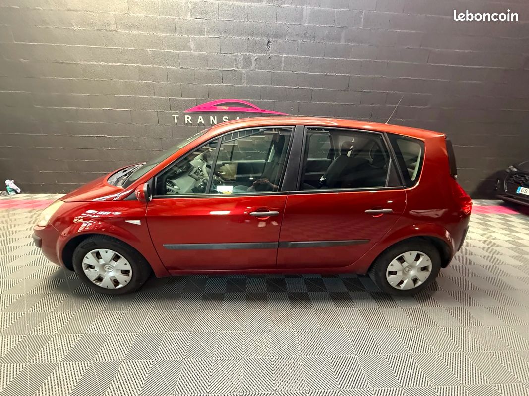 RENAULT SCENIC II 1.6 16V Expression (image 2)