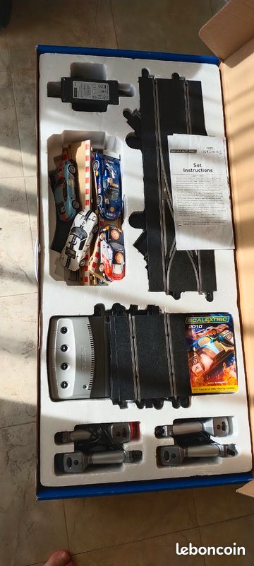 Scalextric Digital Pro GT (image 3)
