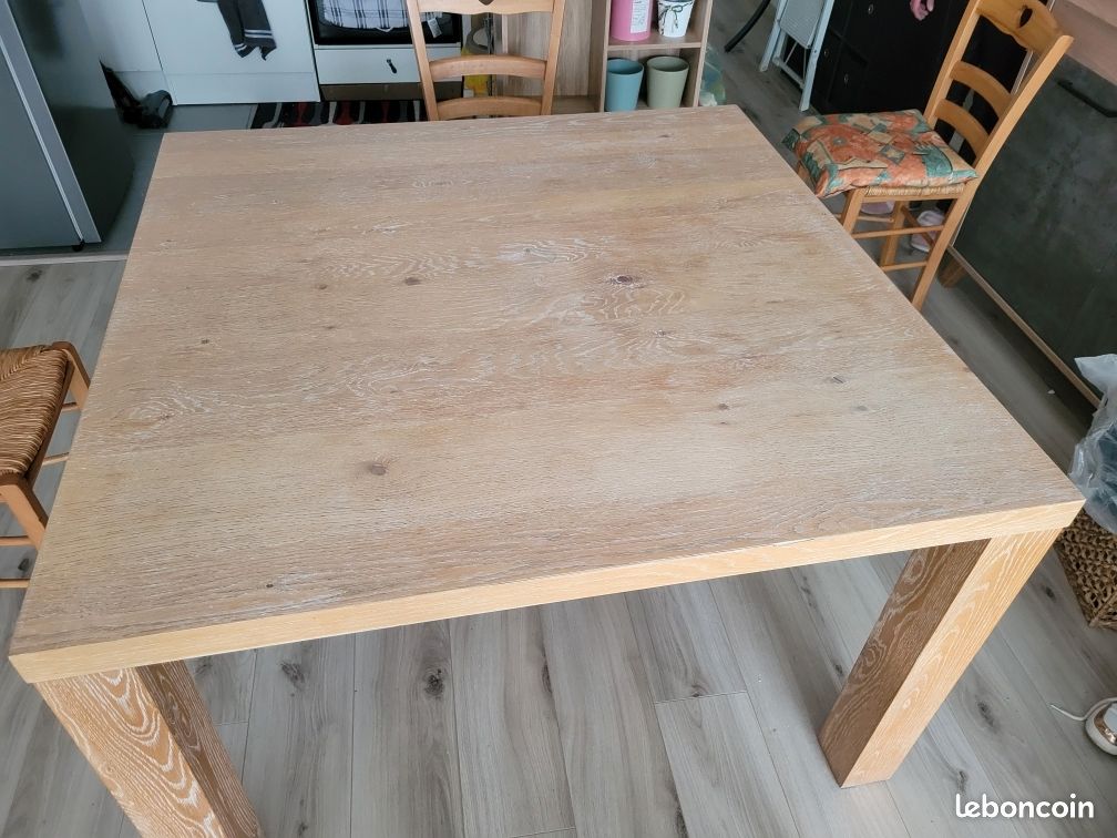 Table a mangé (image 1)
