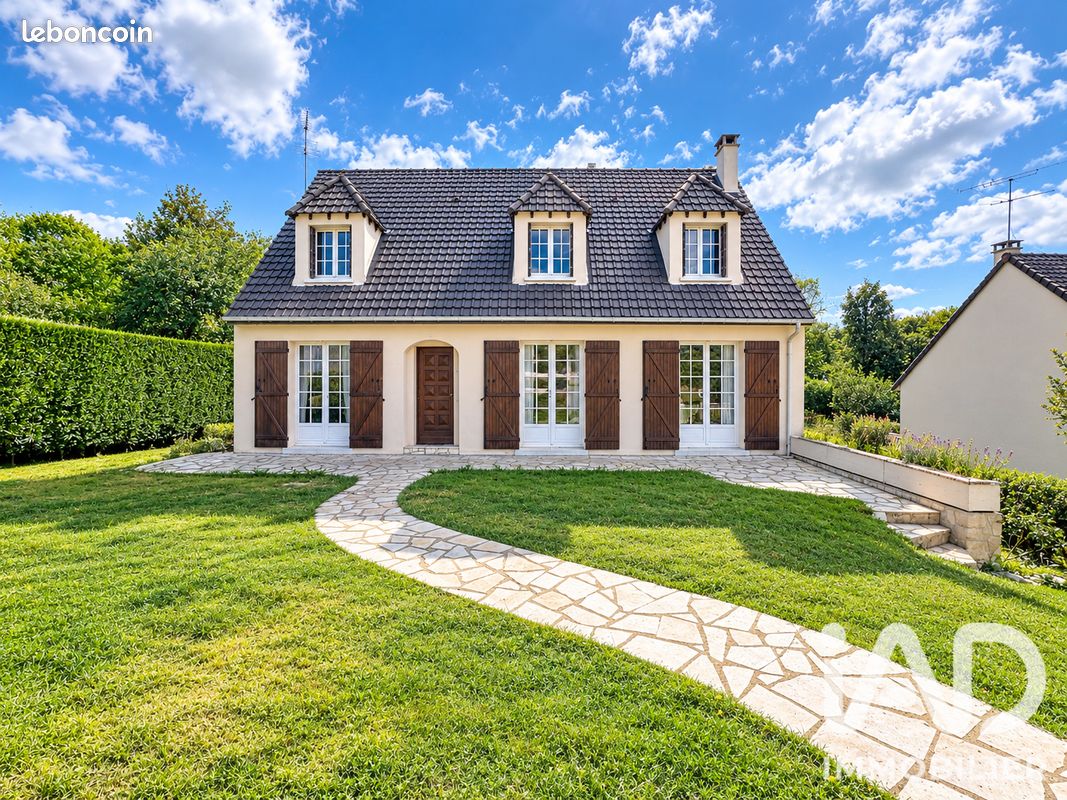 Maison 6 pièces 122 m² · à Pringy · 122 m² · 310 000 €