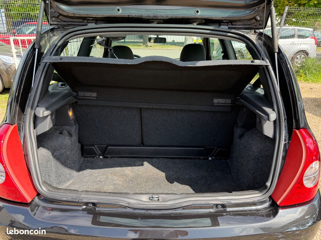 Renault CLIO II 1.2 60CH Campus (image 8)