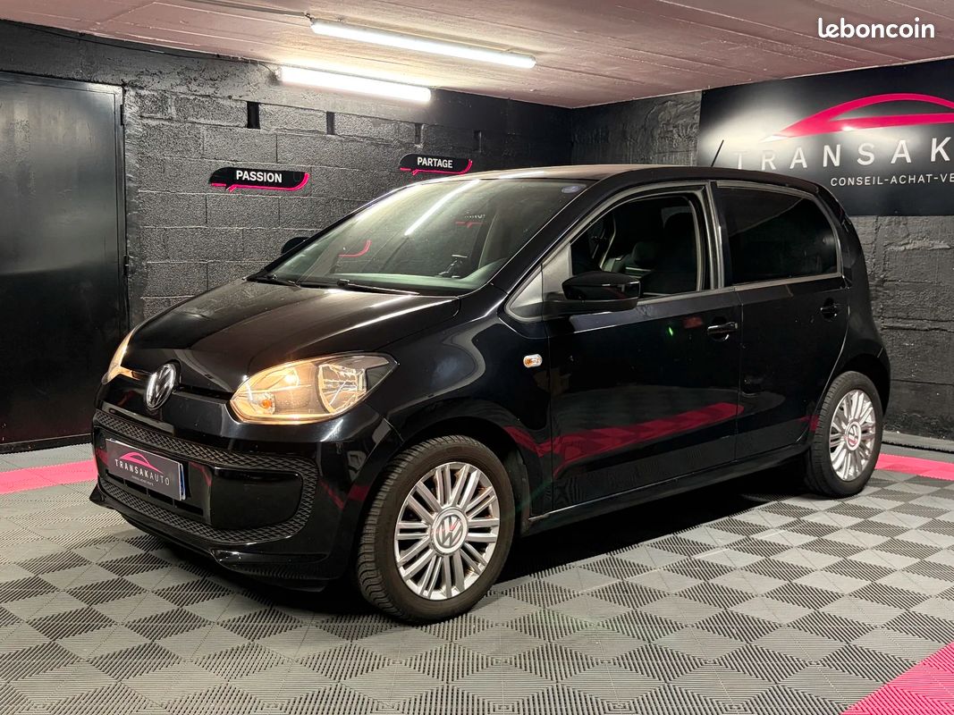 VOLKSWAGEN UP Up 1.0 75 BlueMotion Technology Up Série Cup 6080 (image 3)