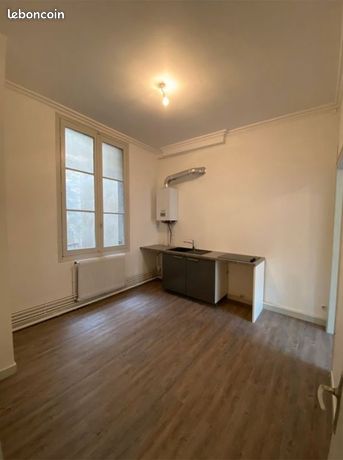 📍 À louer – Beau 2 pièces lumineux en centre-ville de Pithiviers – 52 m²