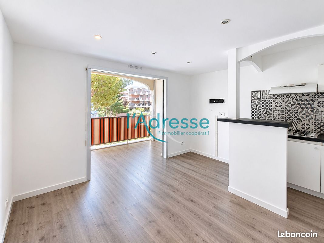 Appartement 1 pièce 22 m² · à Mandelieu-la-Napoule · 22 m² · 135 000 €