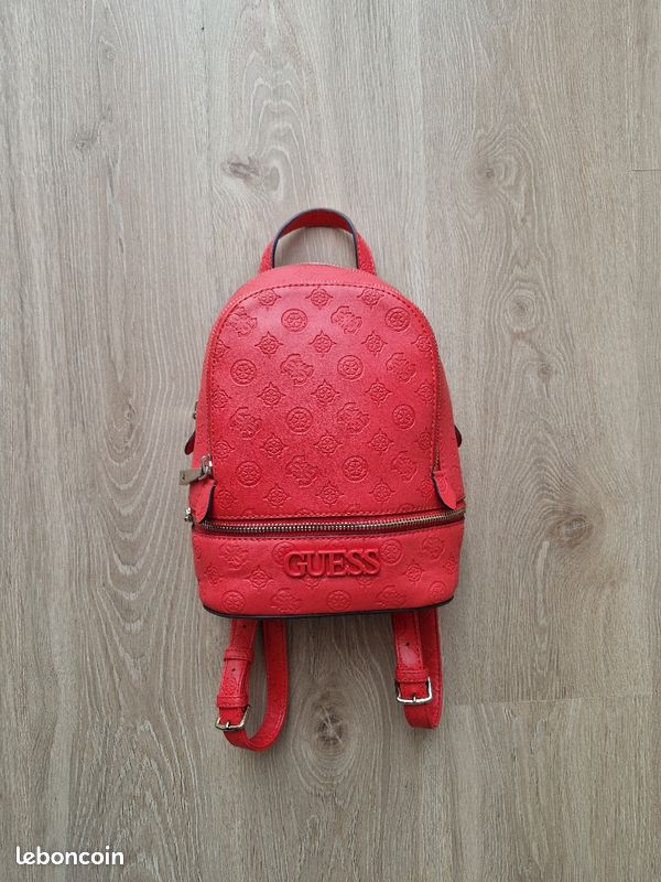 Sac à dos Guess rouge Accessoires Bagagerie