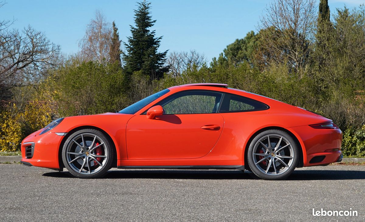 Porsche 991.2 Carrera 4S PDK Orange Lava Intérieur Full Cuir Noir Toit Ouvrant électrique Pack Chrono Sport Plus Echappement Sport à valves Bose Carplay (image 4)