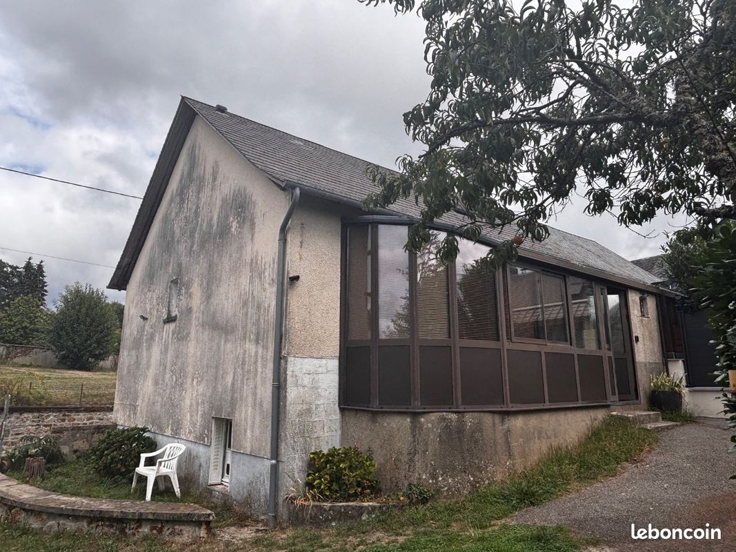 Maison 6 pièces 68 m² · à Chamberet · 68 m² · 92 000 €