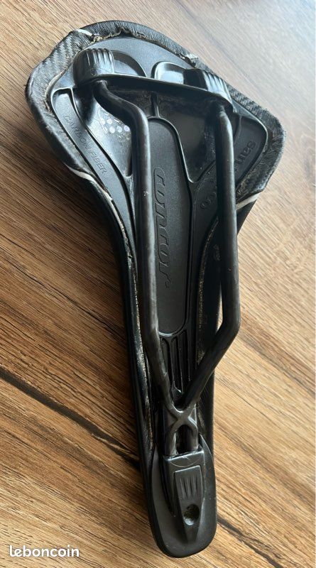 Selle Vélo Selle San Marco Concor Carbone FX - Étroite, 135g, Blanche - Occasion