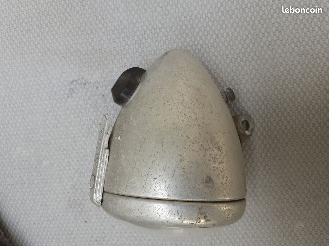Phare De Vélo Ancien - France - Occasion - Pièce Vélo Vintage - Patine