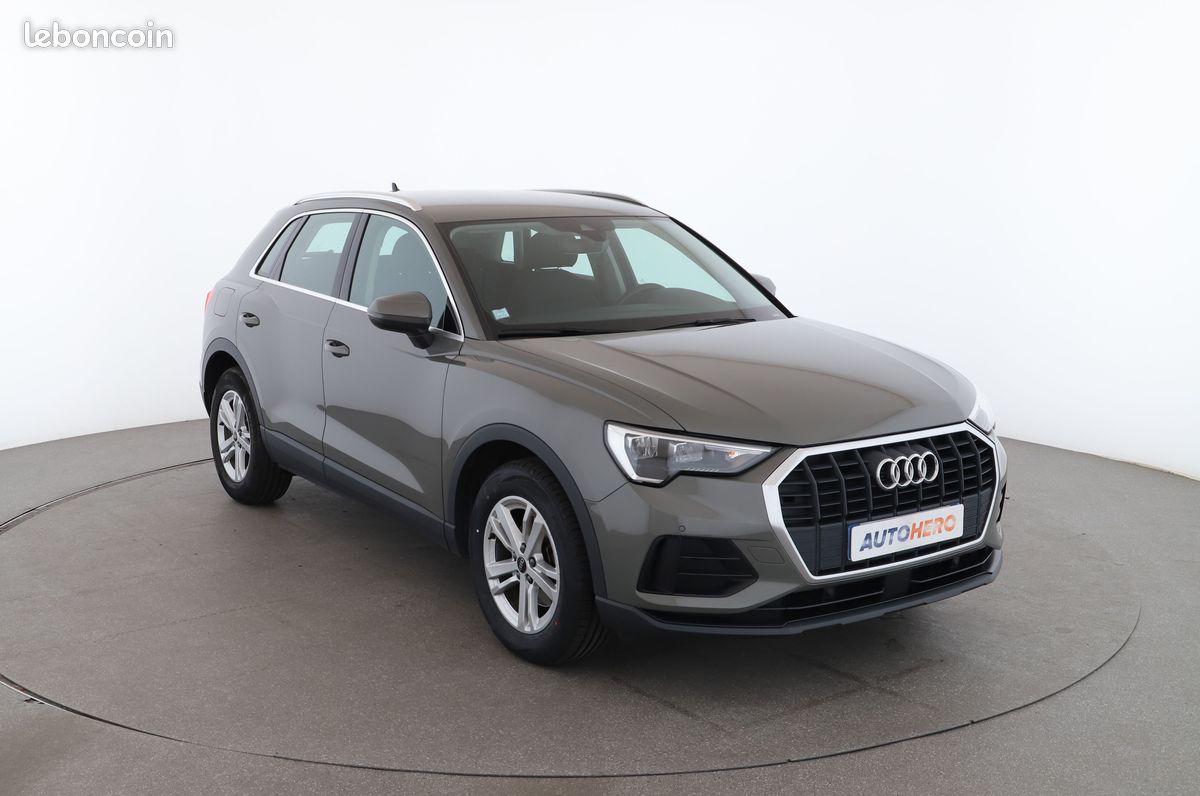 Audi Q3 35 TFSI Design S Tronic 7 150 ch (image 4)