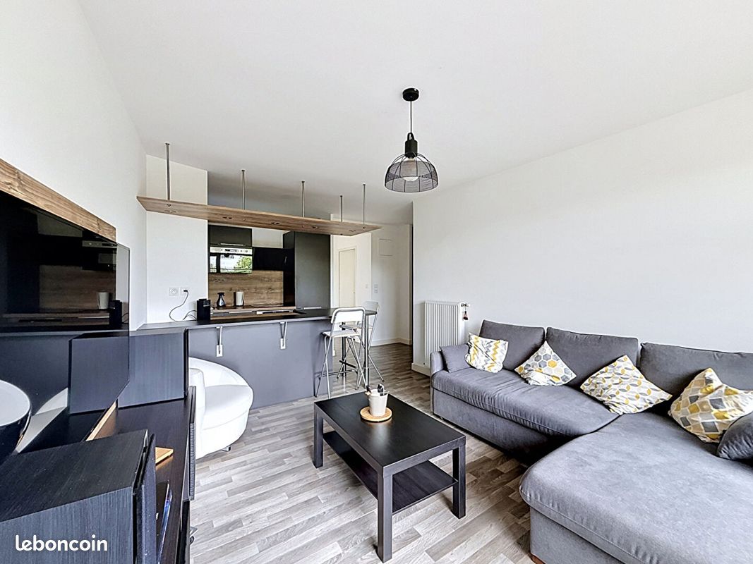 Appartement 2 pièces 48 m² · à Villieu-Loyes-Mollon · 48 m² · 175 000 €