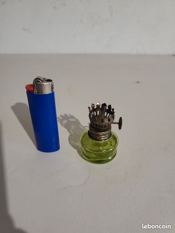 Jojofuny Lampe à Pétrole Miniature Vintage – Résine, échelle 1:12, Pour Maison De Poupée Et Scène Rétro