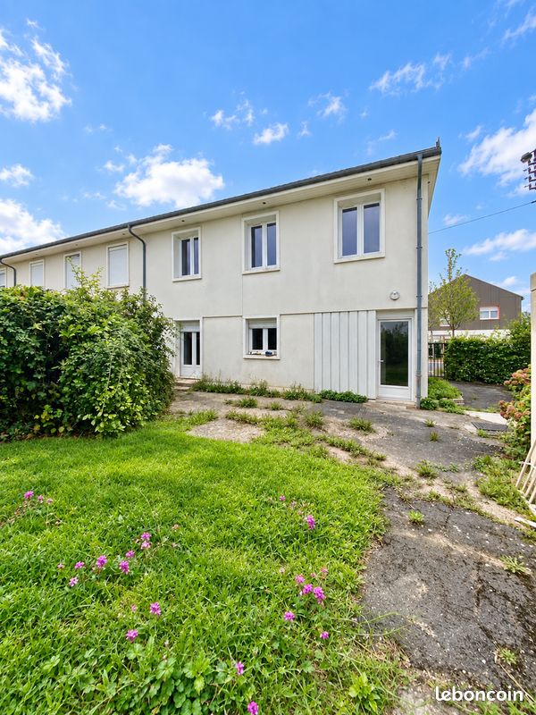 Maison 7 pièces 83 m² · à Hautmont · 83 m² · 65 250 €