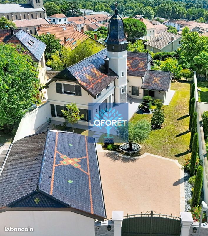 Maison 6 pièces 190 m² · à Vernaison · 190 m² · 1 290 000 €