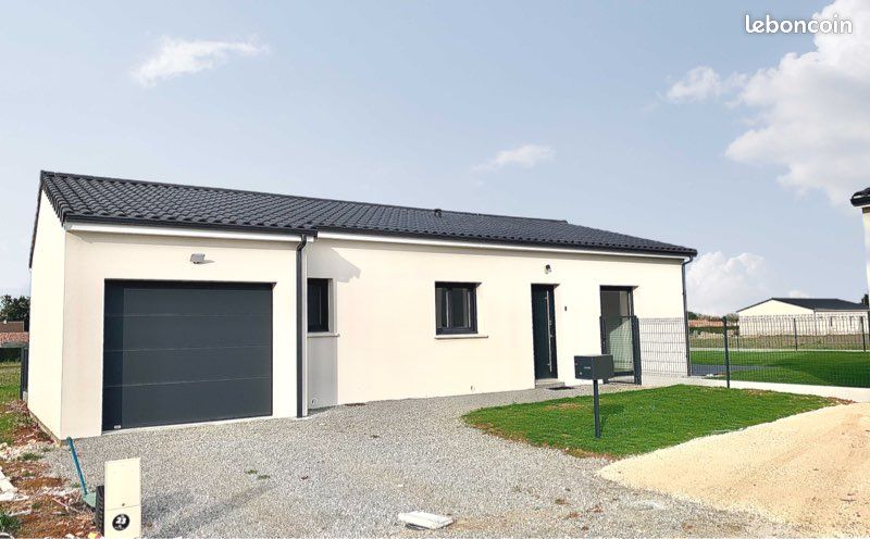 Maison 4 pièces 90 m² · à Vouillé · 90 m² · 980 €/mois