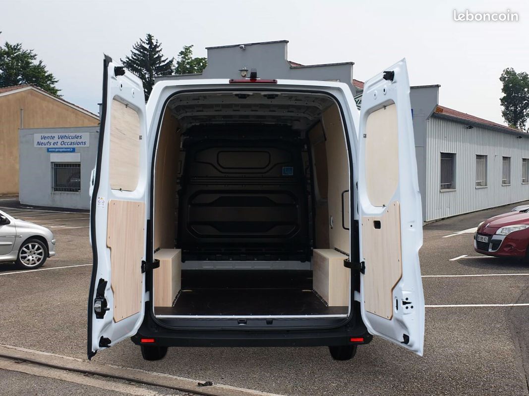 Nouveau Renault Master L2H2 Advance 3T3 Blue dCi 130 - Leasing (image 2)