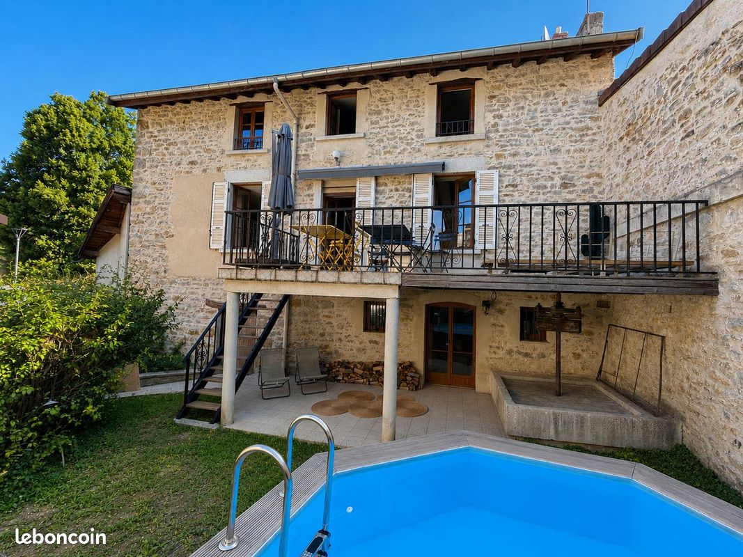 Maison 6 pièces 140 m² · à Ambérieu-en-Bugey · 140 m² · 279 000 €