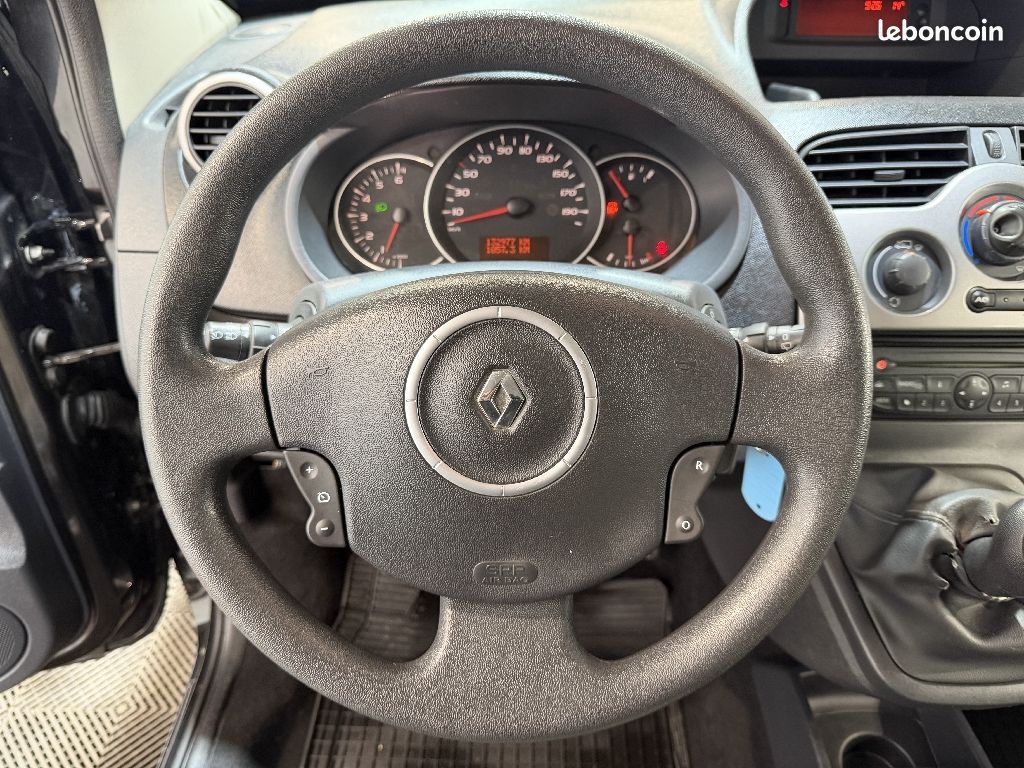 Renault Kangoo 1.6 16V 105 Privilège +REGULATEUR+ATTELAGE (image 9)