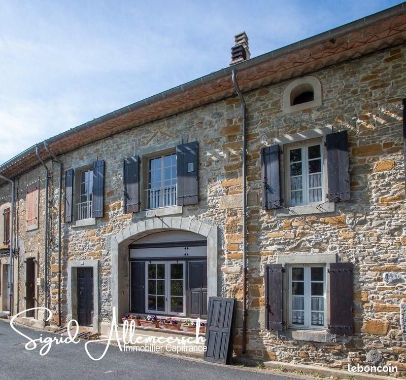 Maison 7 pièces 227 m² · à Rieux-en-Val · 227 m² · 279 500 €