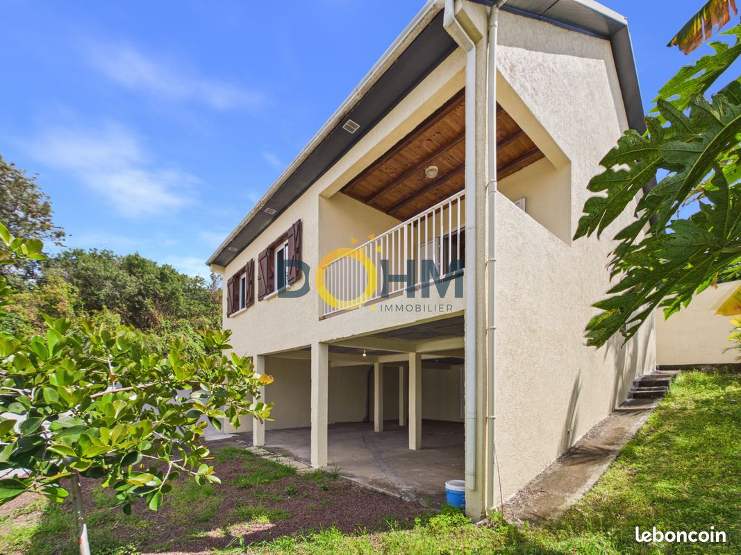 Maison 4 pièces 108 m² · au Tampon · 108 m² · 284 000 €