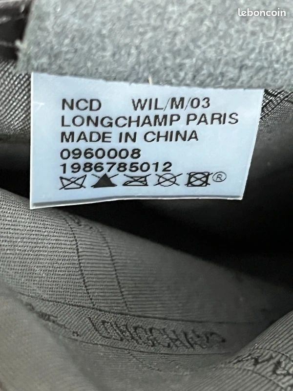 Longchamp Roseau 808 - Sac à main cabas porté épaule ou bandoulière en cuir vernis noir (image 6)