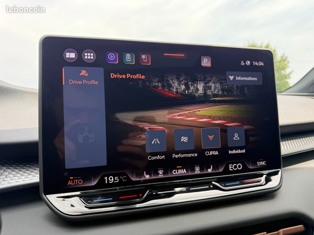 CUPRA Terramar 1.5 EHYBRID 272 VZ DSG6 (image 23)