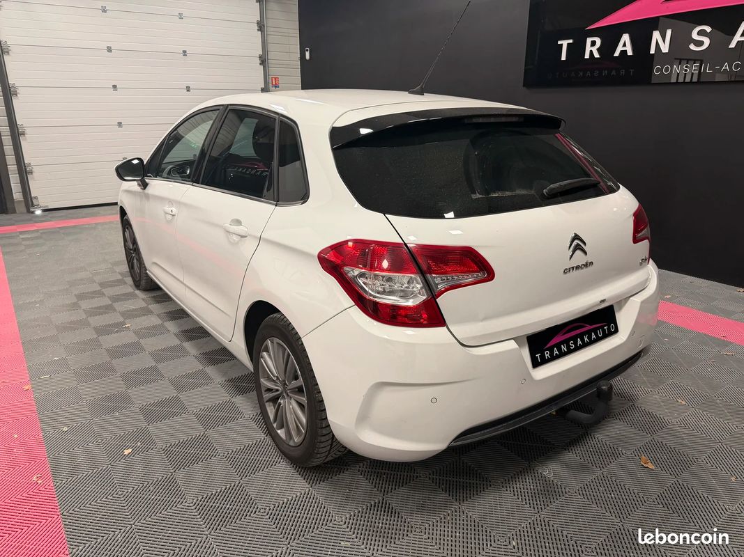 Citroën C4 1.6 HDI / ATTELAGE / CLIMATISATION (image 3)