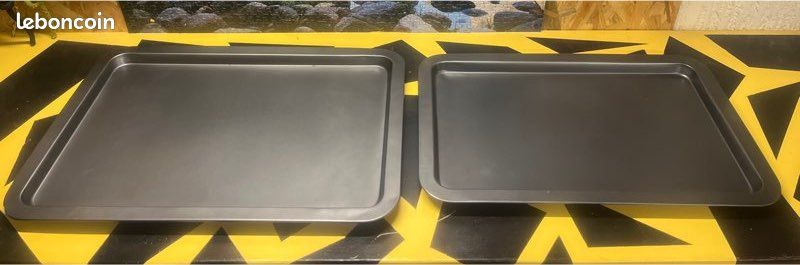 2 plats four / plateaux de service, présentation (image 1)