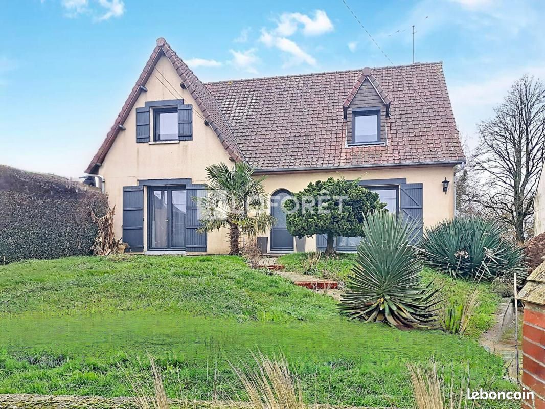 Maison 6 pièces 144 m² · à Crécy-en-Ponthieu · 144 m² · 220 000 €