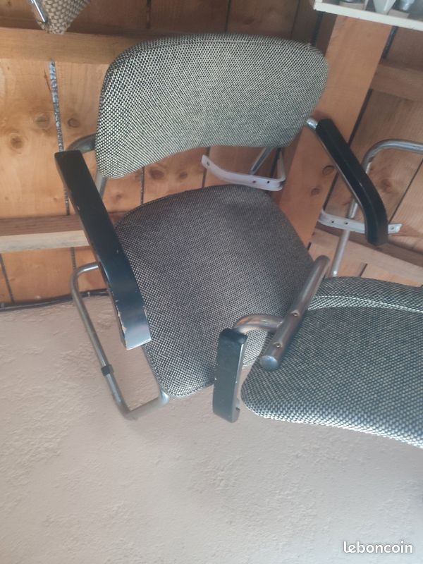 Chaises année 70 (image 3)