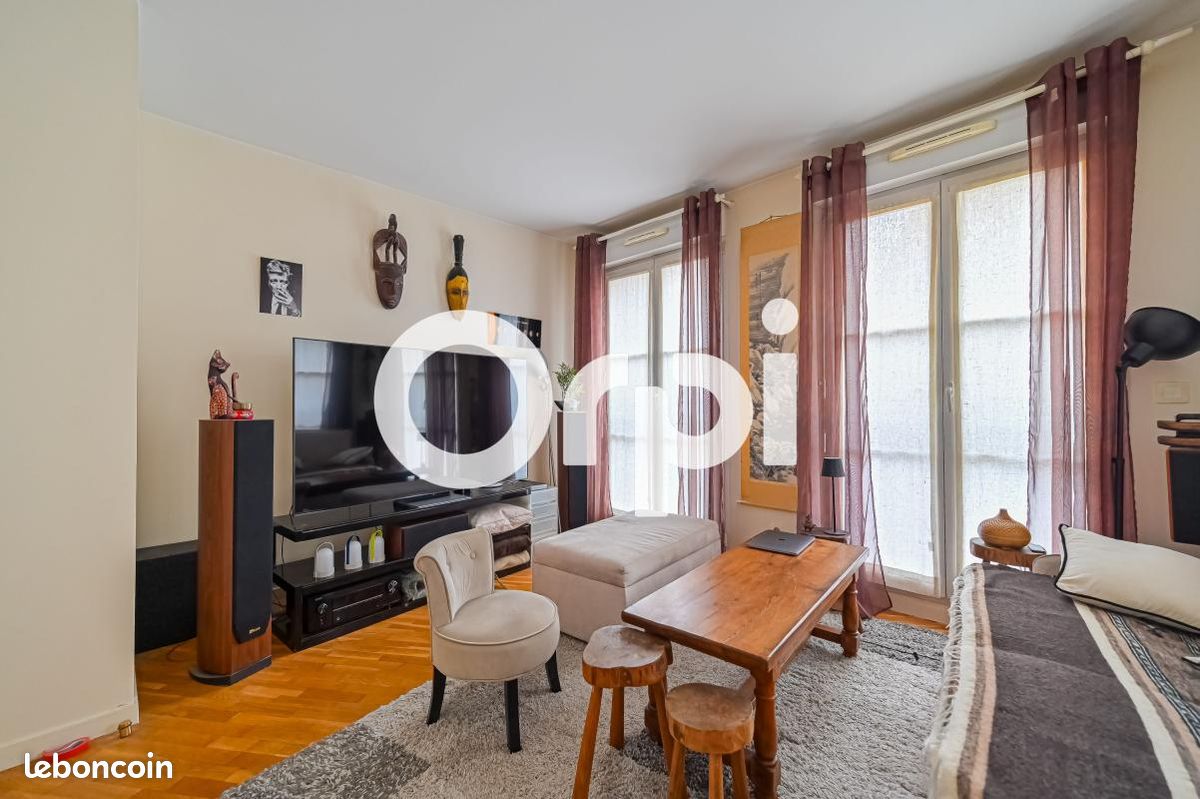 Appartement 2 pièces 41 m² · à Paris · 41 m² · 359 000 €