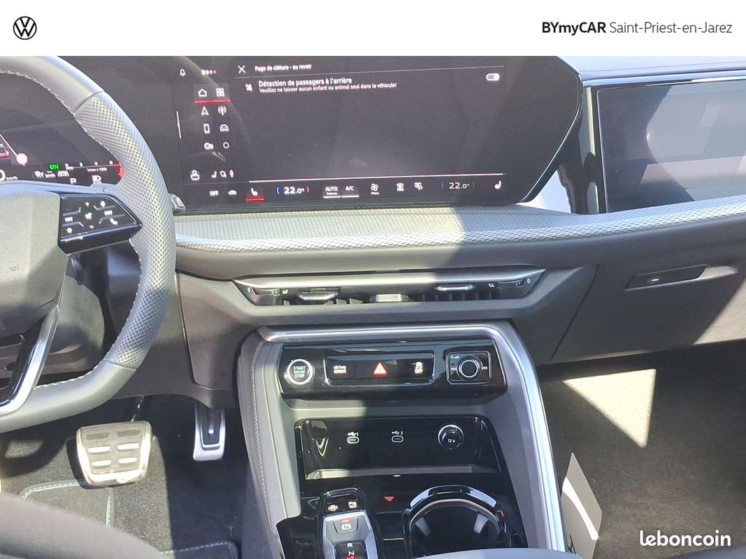 AUDI Q5 TFSI 204 ch Hybride S tronic 7 S line (image 9)