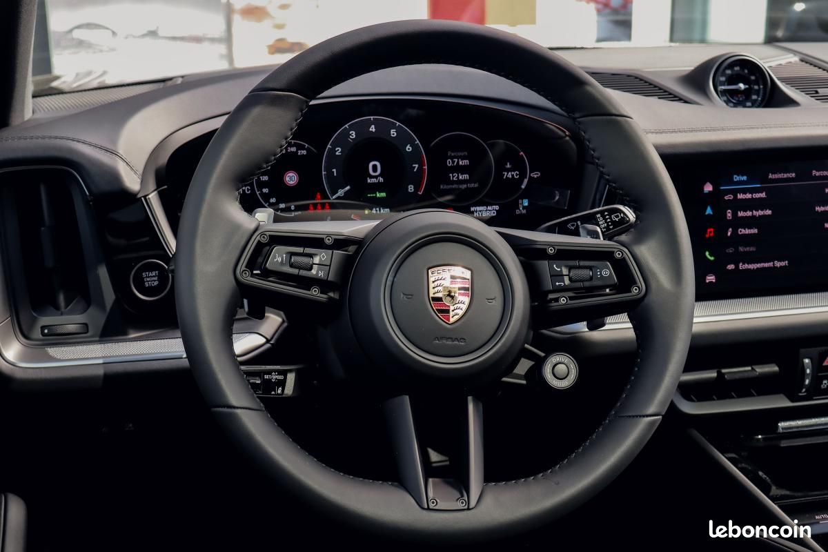 Porsche Cayenne E-Hybrid 3.0 V6 470 ch (image 4)