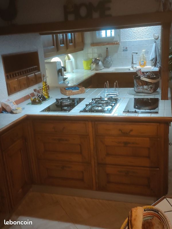 À VENDRE : Cuisine complète avec électroménagers – 2 200 (ou à la pièce) (image 1)