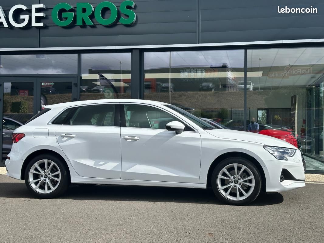 Audi A3 sportback TFSI Mild Hybrid 116 S tronic 7 Design (image 5)