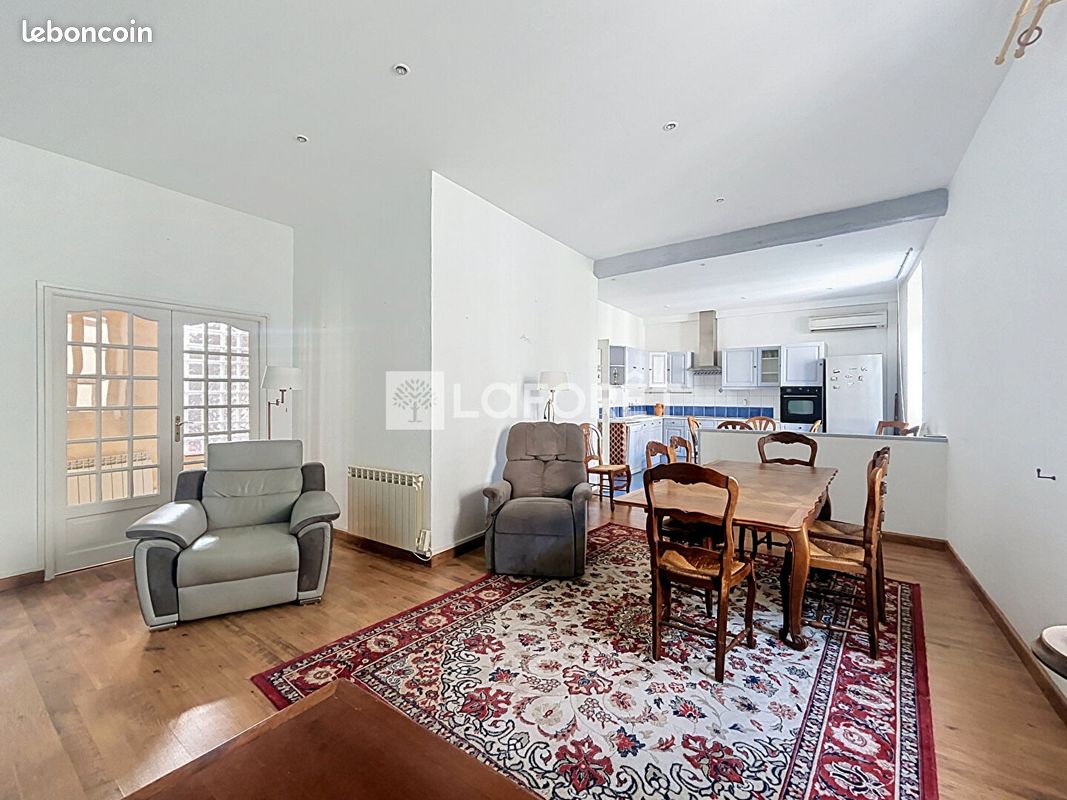 Appartement 4 pièces 133 m² · à Mâcon · 133 m² · 189 000 €