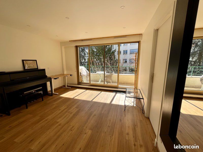 Appartement 1 pièce 33 m² · à Saint-Mandé · 32,5 m² · 335 000 €