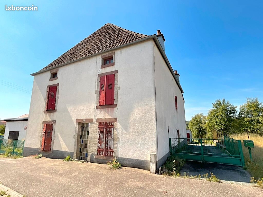 Maison 5 pièces 180 m² · à Polaincourt-Et-Clairefontaine · 180 m² · 55 000 €