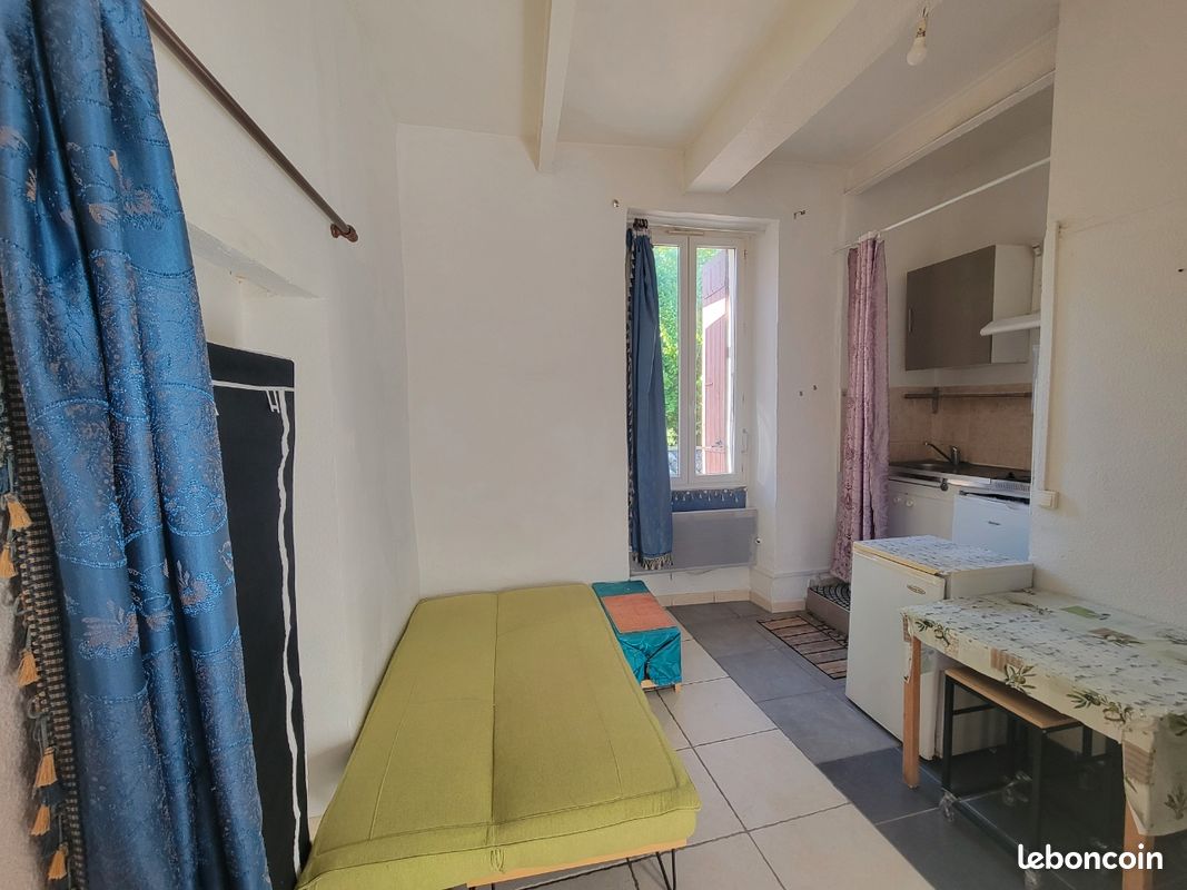Appartement 1 pièce 15 m² · à Orange · 15 m² · 350 €/mois