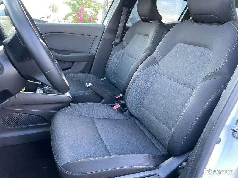 Renault Clio 1.6 E-Tech hybride 140ch Business -21N (image 10)