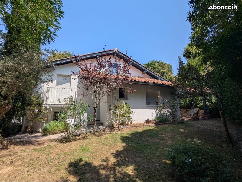 Maison 5 pièces 138 m² · à Bayonne · 137,8 m² · 619 000 €