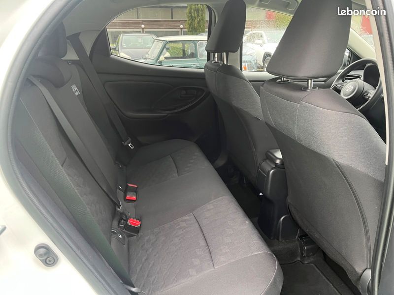 Toyota Yaris Hybride 116h Design (image 13)