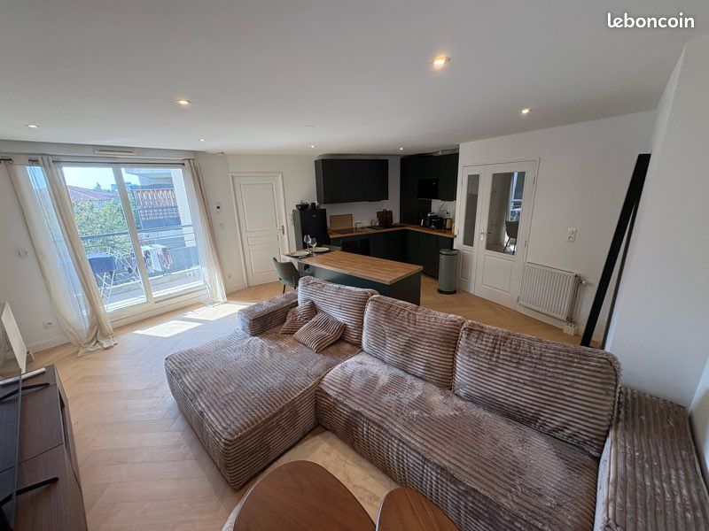 Appartement 2 pièces 48 m² · à Chassieu · 48 m² · 1 250 €/mois