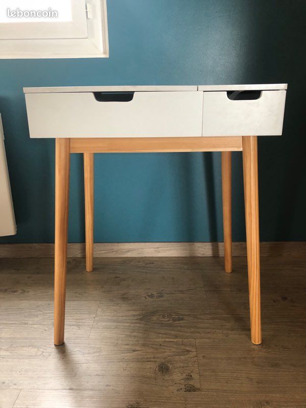 Coiffeuse blanche avec miroir (image 1)