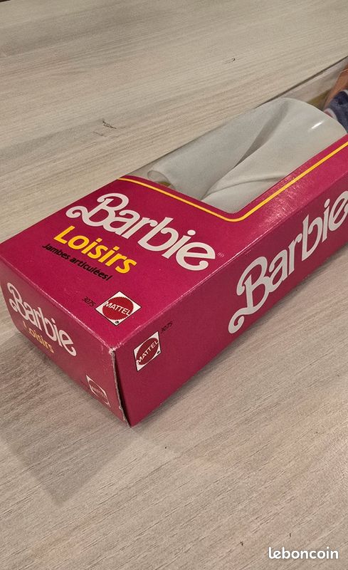 Les poupées Barbies de Veraker: Barbie décalcomanies