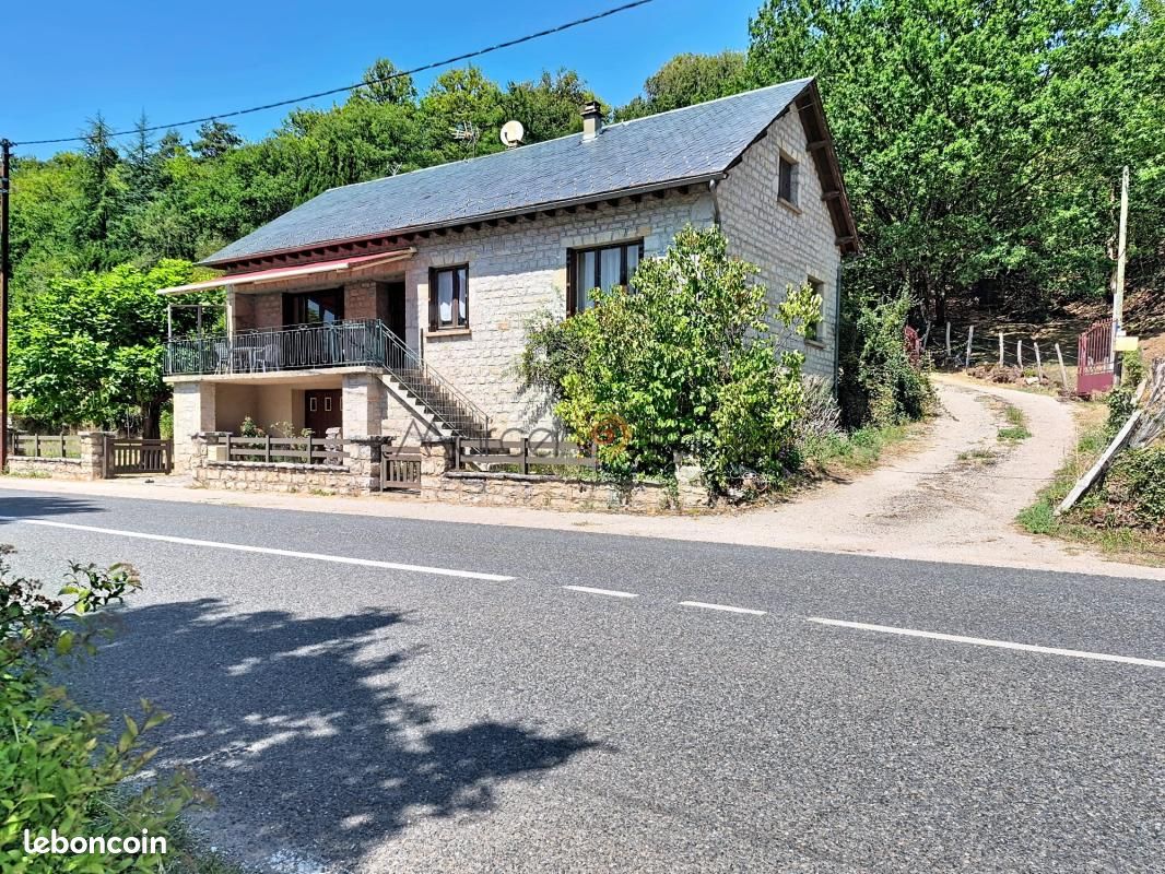 Maison 4 pièces 84 m² · à Saint-Laurent-d'Olt · 84 m² · 169 000 €