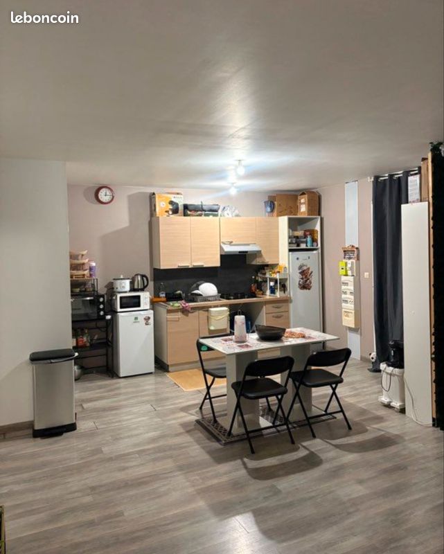 Appartement 3 pièces 62 m² · à Roanne · 61,7 m² · 490 €